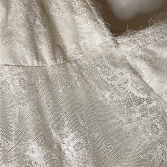 Cream bodysuit Emory Park - Picture 2 of 3